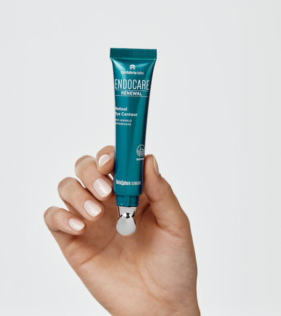 Contorno de ojos con retinol